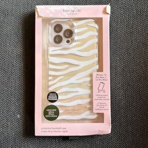 Kate Spade Hard Case for iPhone 13 Pro Max/12 Pro Max White Zebra New, open box